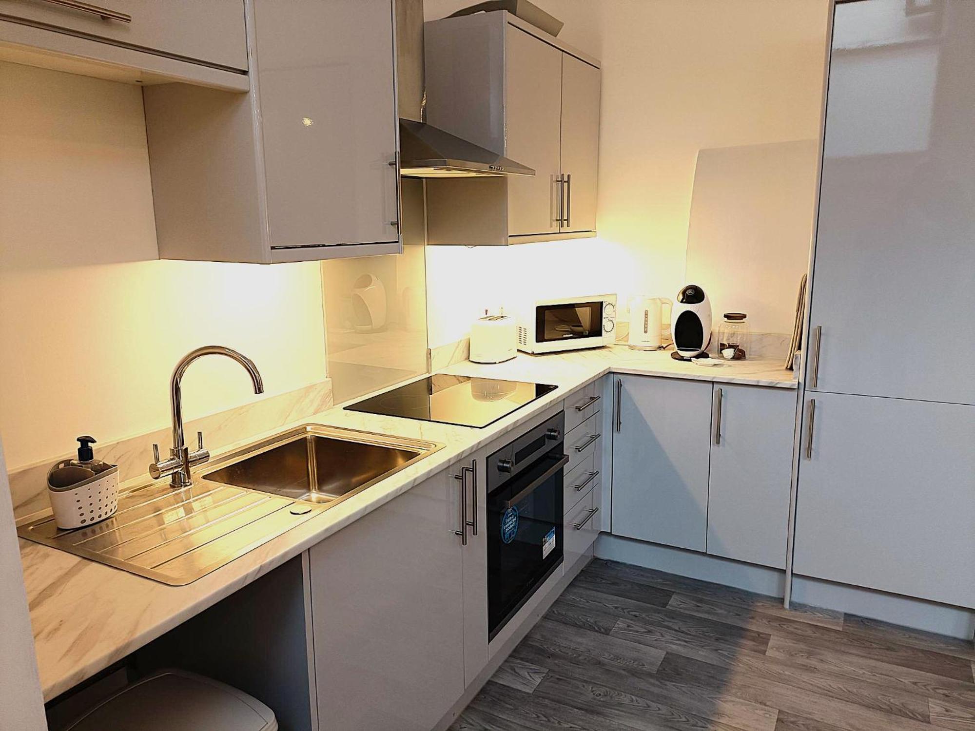 Whitchurch High Street Hideaway Bagian luar foto